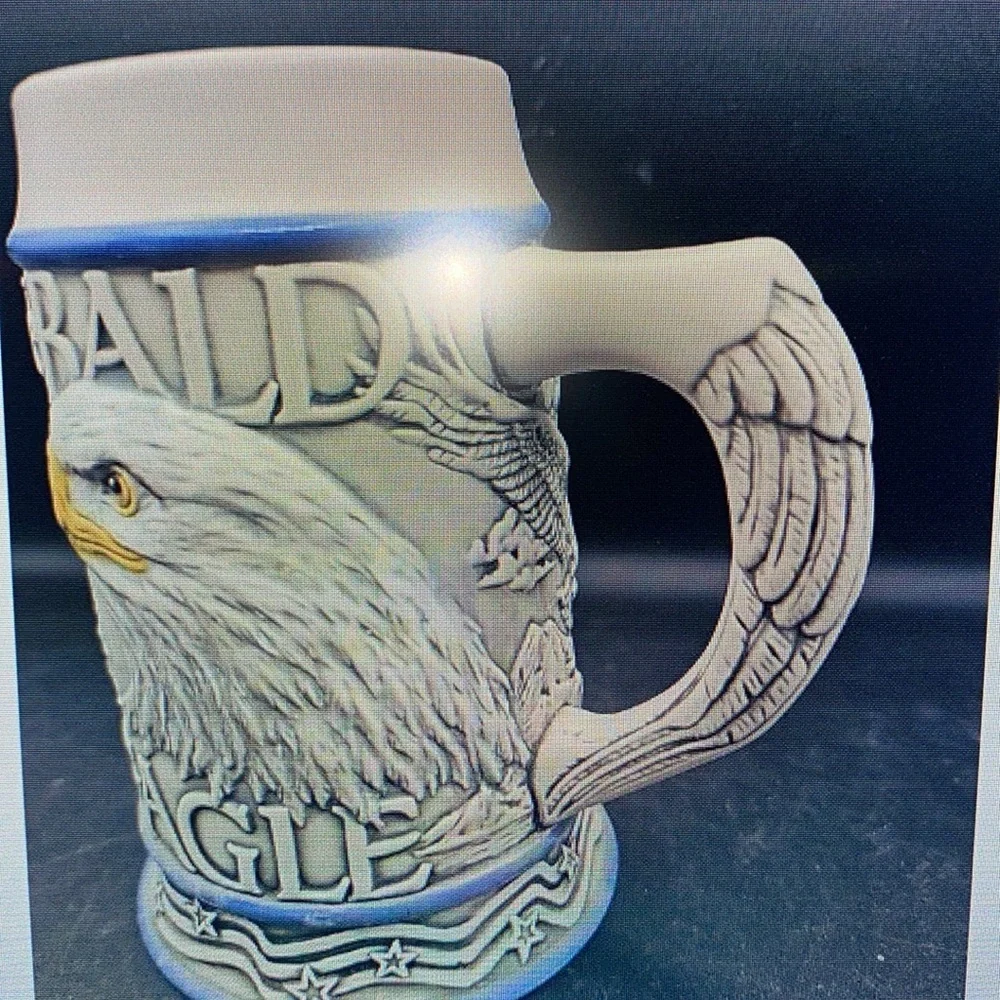 Tom O’Brien Bald Eagle Ceramic Bear Stein 2000